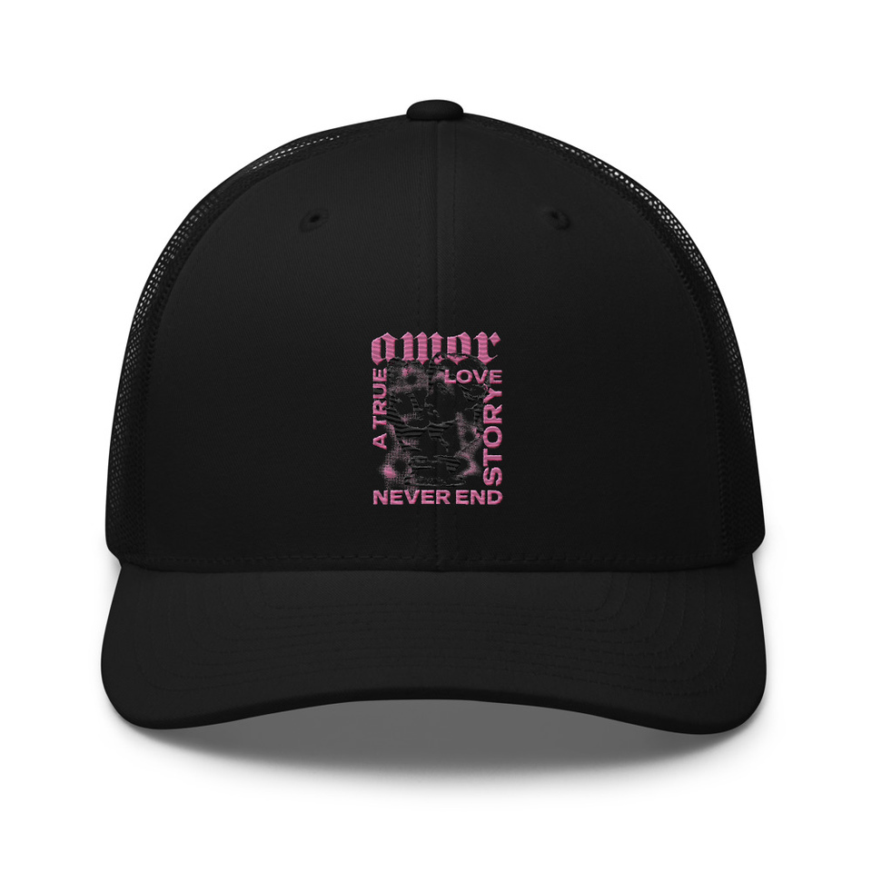 Amor Retro Trucker Hat