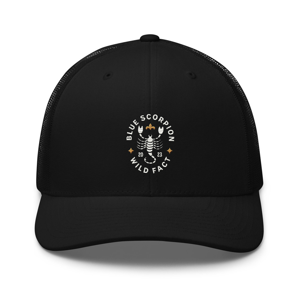 Blue Scorpion - Wildlife Animal Retro Trucker Hat